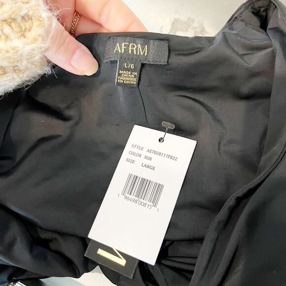 AFRM Nico Twist Front Long Sleeve Crop Top Black Large - Picture 3 of 7